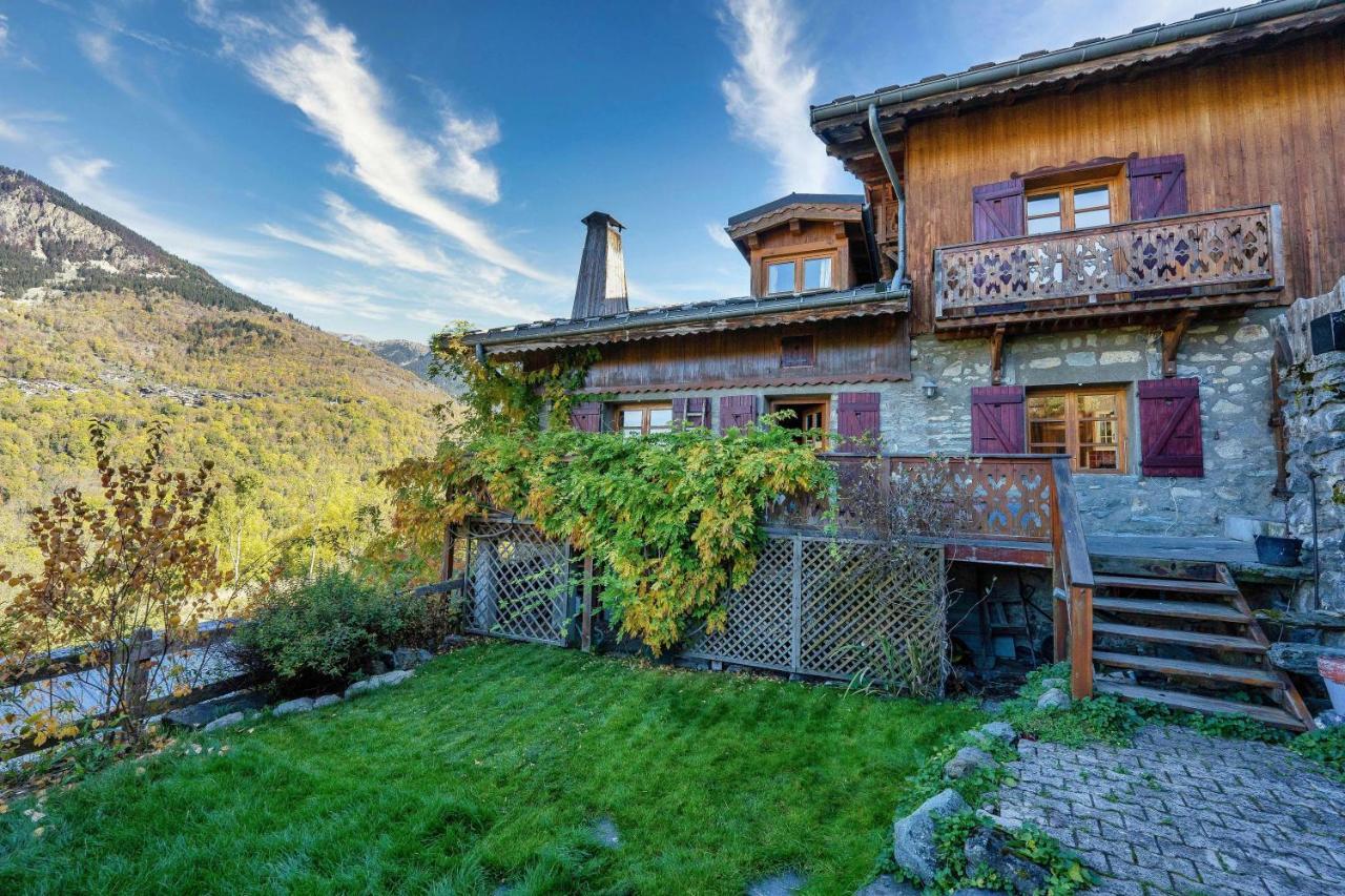 Magnifique Chalet Authentique Au Coeur Des 3 Vallees Villa Courchevel Exterior photo