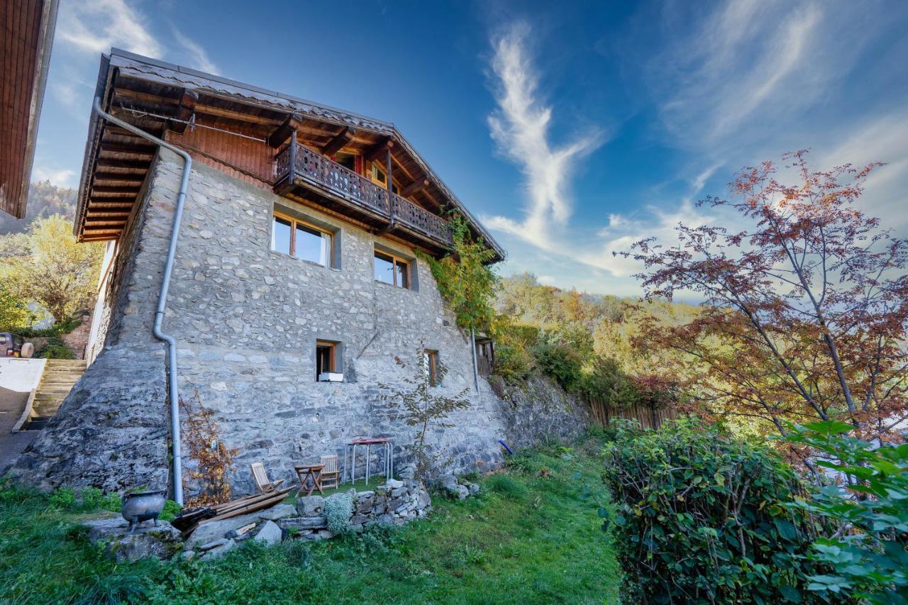 Magnifique Chalet Authentique Au Coeur Des 3 Vallees Villa Courchevel Exterior photo